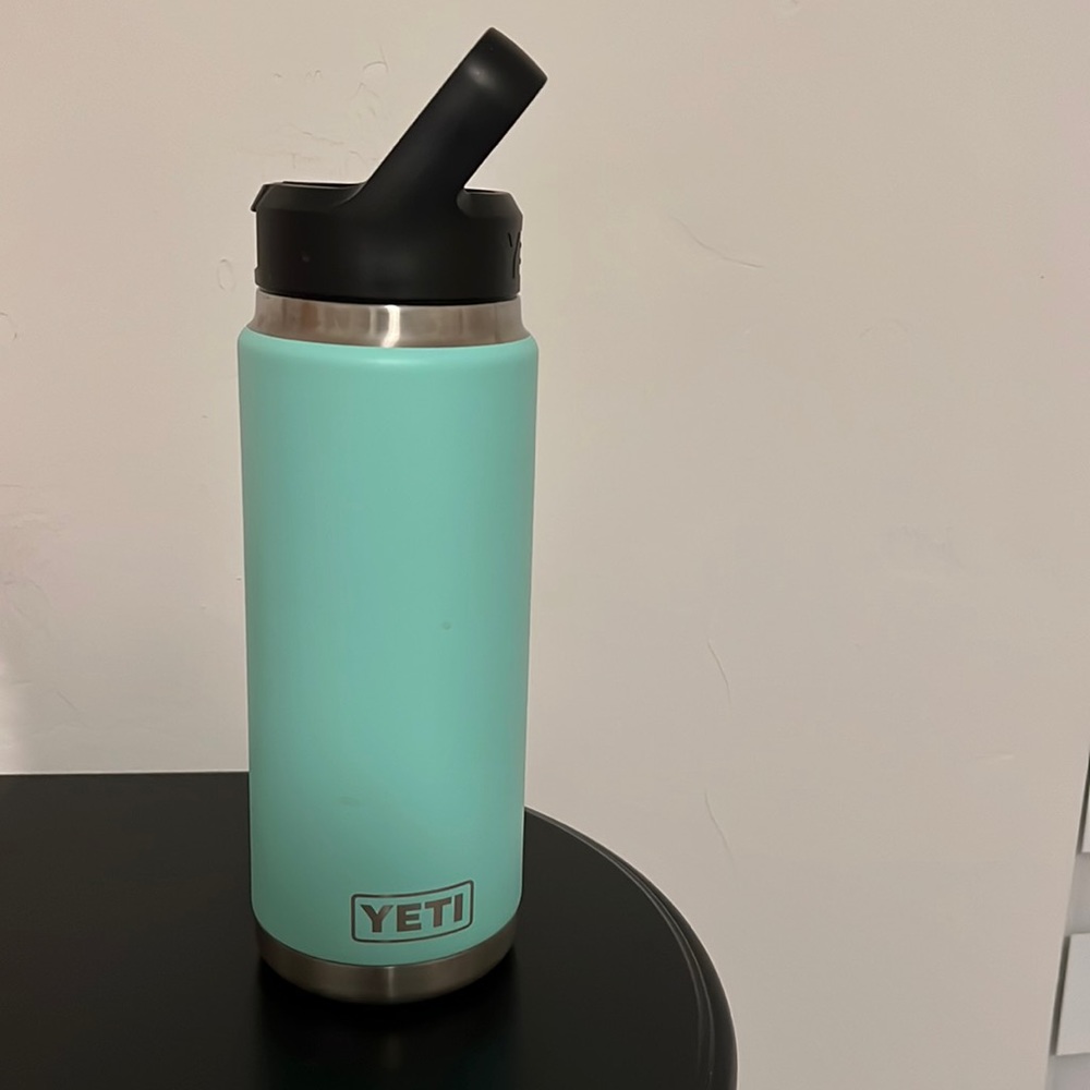 YETI Rambler 26 oz